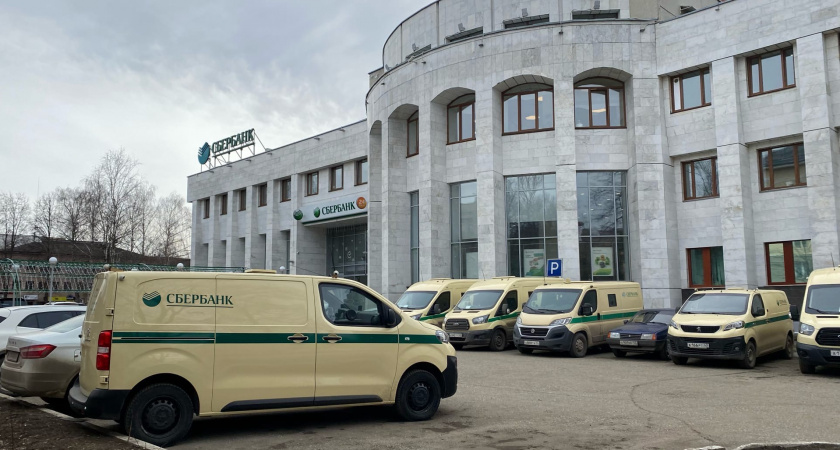 Около 2 тонн вещей было собрано в рамках проекта "Второе дыхание" волонтерами Сбера в 2024 году