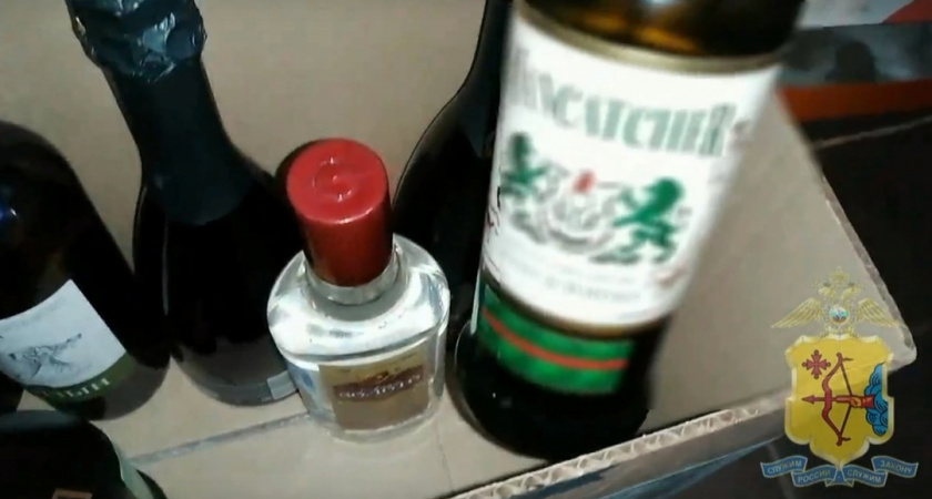 Утащив две бутылки элитного китайского алкоголя, кировчанин стал фигурантом дела