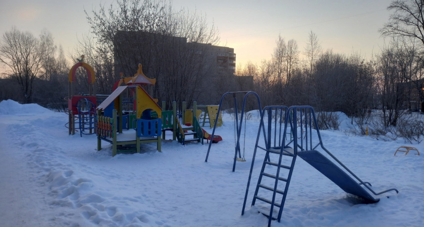 В Кирове прокуратура взыскала компенсацию с центра, из которого сбежал малыш