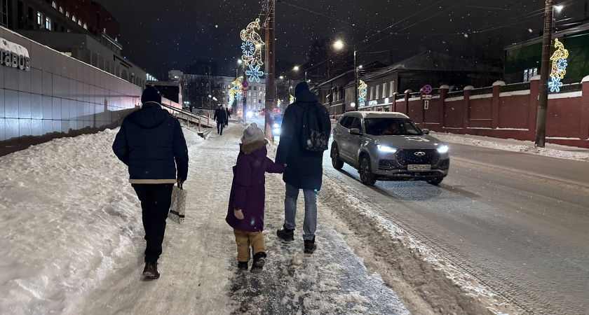 В Госавтоинспекции предупреждают кировских автомобилистов о дожде и мокром снеге