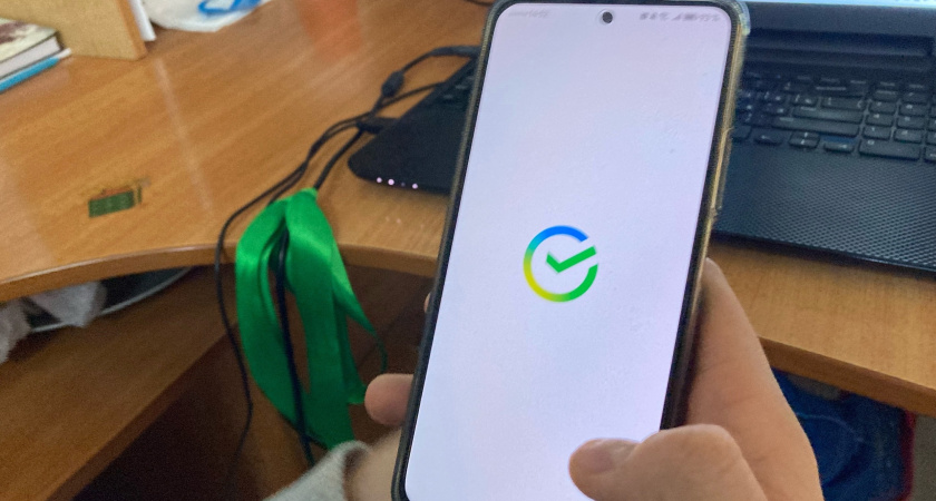 Заблокируют счет вместе с деньгами: всем, кто переводит деньги через банковские приложения – назад пути не будет