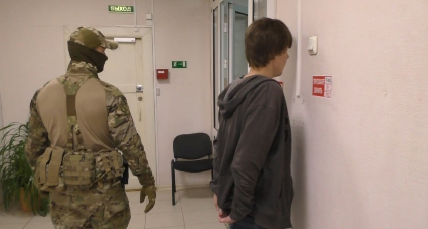 Кировчанина отправили в колонию строгого режима за запрещенную татуировку