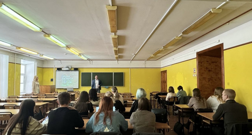 Уроки бизнеса со Сбером: для студентов ВятГУ проходят встречи с экспертами