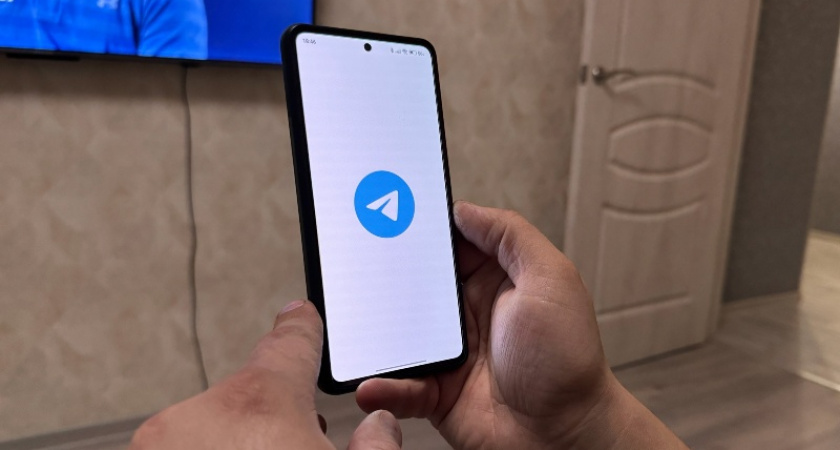 Мошенники оформили кредиты на семейную пару в Кирове, прислав жене фото