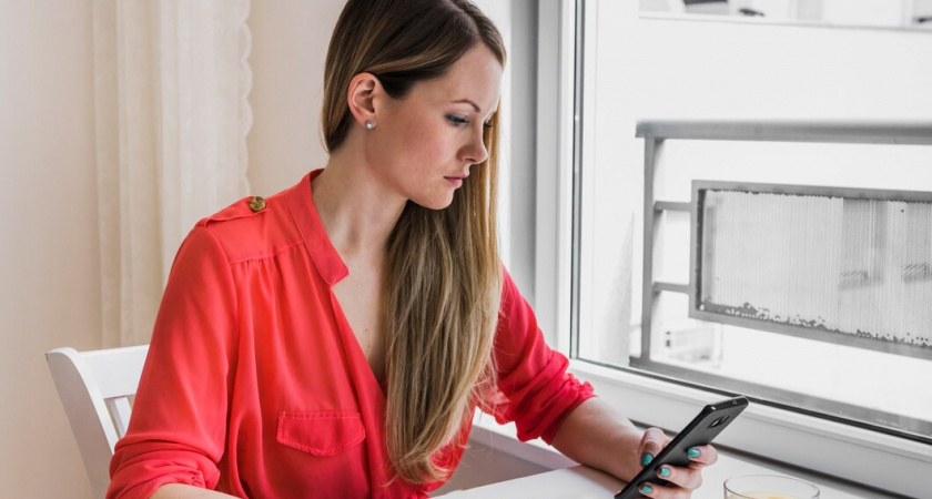 В Сбере перечислили ключевые фразы, которые используют телефонные мошенники