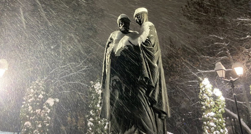 Прежние данные оказались фальшивкой: синоптики озвучили прогноз на март и апрель - аномальные морозы до -30, снег, жара