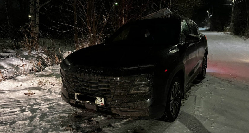 В Кирове гонявший без прав лихач лишился иномарки за 2,2 миллиона рублей