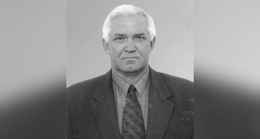 В Вятскополянском районе простились с экс-главой Сосновки Александром Ступиным