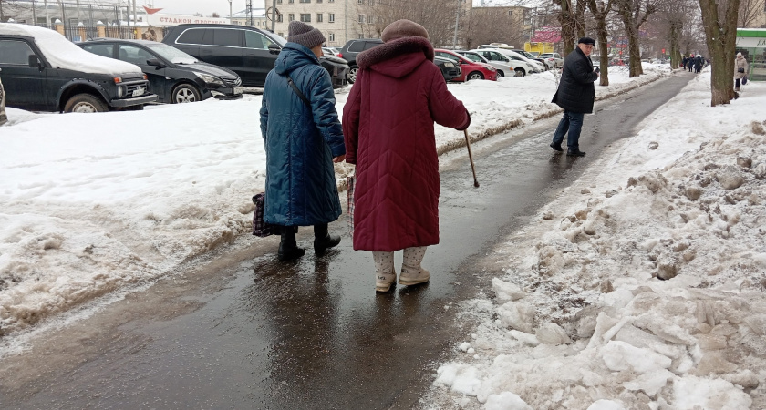 Указ приняли тихо: пожилых россиян в возрасте от 59 до 83 лет ждут изменения с 17 марта