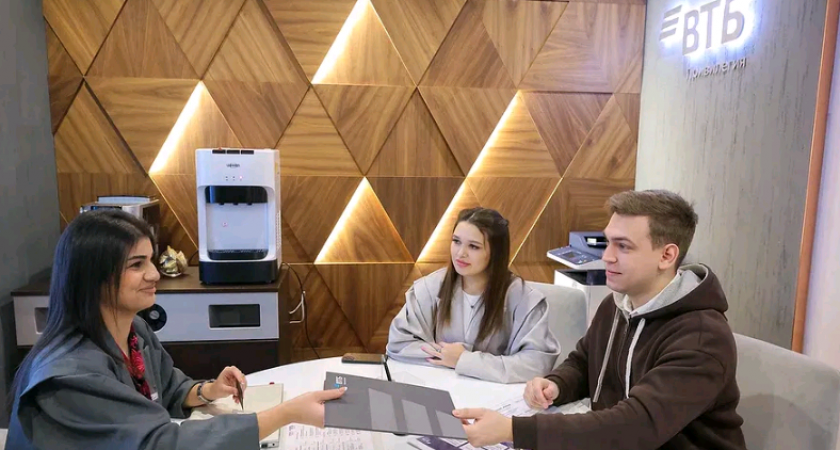 ВТБ: молодежь и пенсионеры стали чаще открывать вклады