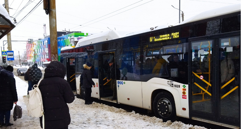 Пятницу объявили выходной: Мишустин подарил россиянам "счастливый лотерейный билет"