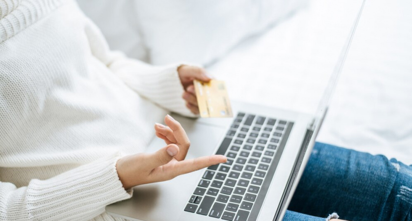 Как безопасно пользоваться банковскими картами онлайн: 15 рекомендаций
