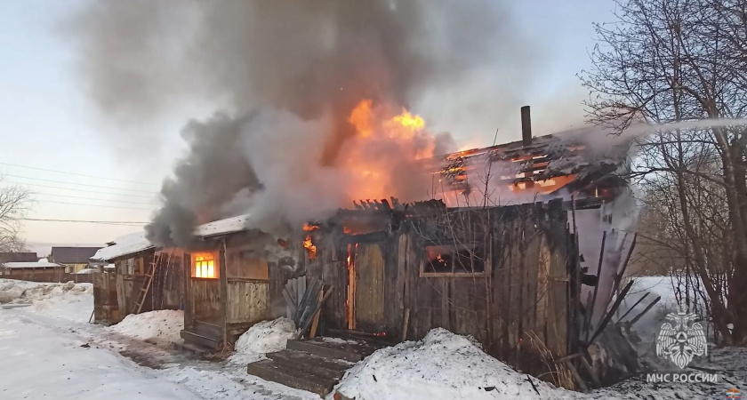 В поселке Фаленки на месте пожара обнаружили останки человека