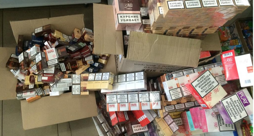 В Кирове рассмотрено дело о нелегальном обороте сигарет на 470 тысяч рублей
