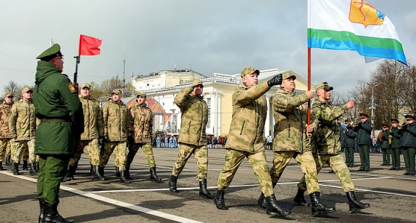 Фото к статье: В Кирове восемь раз перекроют один участок из-за репетиций парада к 9 Мая