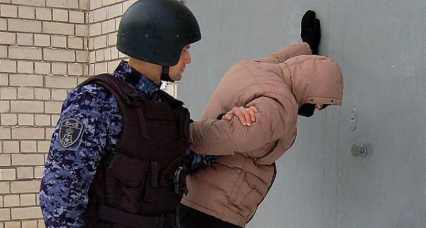 Не хотели платить по счетам: за утро в Кирове задержали трех буйных посетителей кафе и сауны