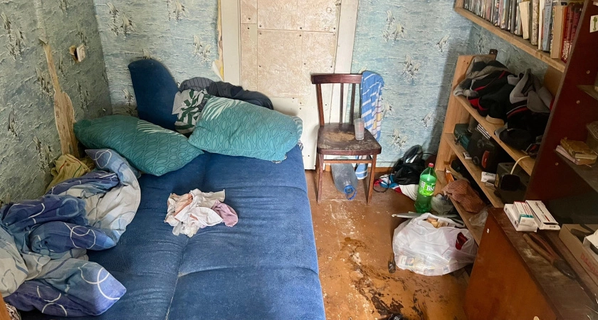 Фото к статье: В Кирове 36-летний мужчина до смерти избил отца
