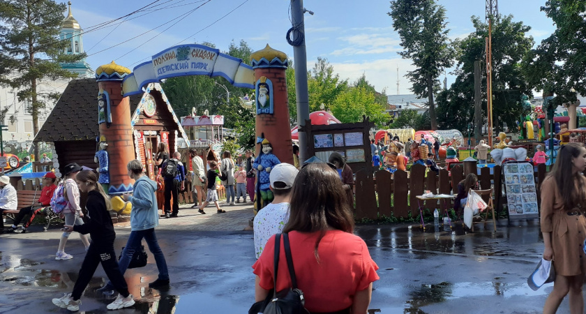 7 мая объявили выходным: россиянам подготовили дополнительный сюрприз к майским праздникам - кто пойдет отдыхать