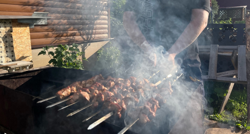 Люди танцуют от счастья: после майских каникул россиянам сделают еще 1 дополнительный выходной