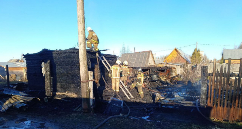 В Омутнинском районе на пепелище обнаружили тело человека