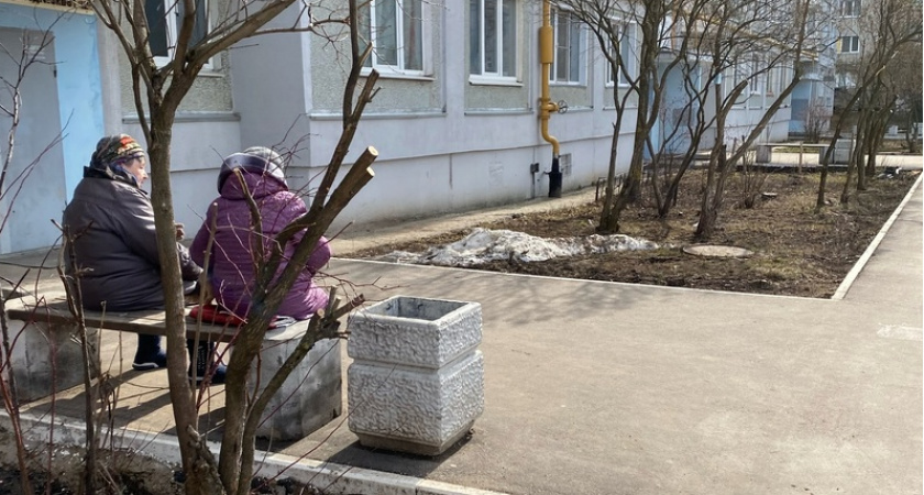 Придется делиться: одиноких пенсионеров, живущих в двухкомнатной квартире, ждет неожиданный сюрприз