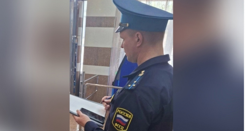 Должника из Кировской области не выпустили из РФ: пришлось платить крупную сумму