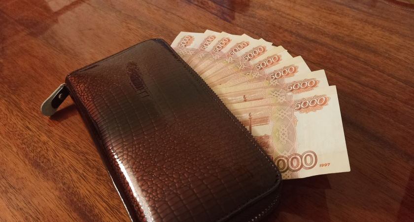 Для всех, кто хранит дома купюры 5 000 рублей - важное нововведение в июне