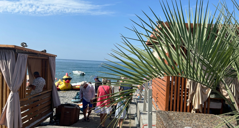 "В этот красивый ад больше ни ногой": российские туристы поделились честным отзывом о популярном курорте