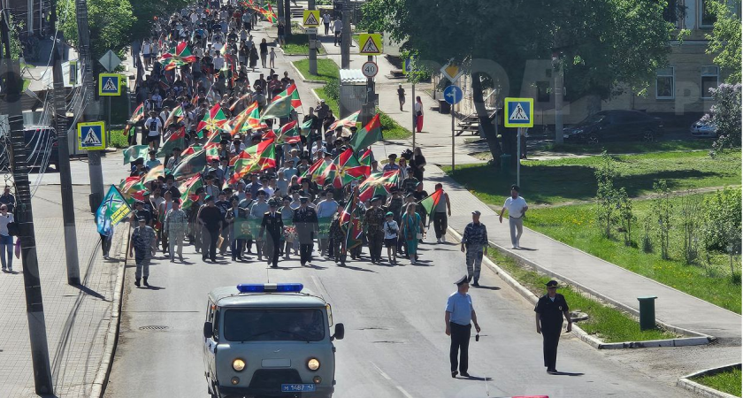 Как в Кирове отпраздновали День пограничника: фоторепортаж