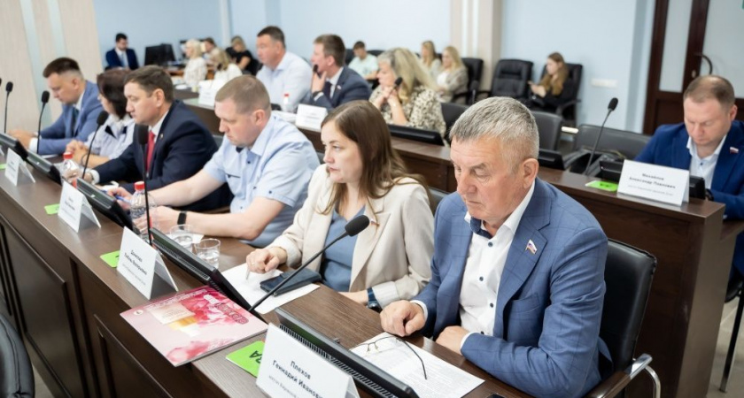 Кировские депутаты утвердили новые названия улиц в 26 деревнях и поселках