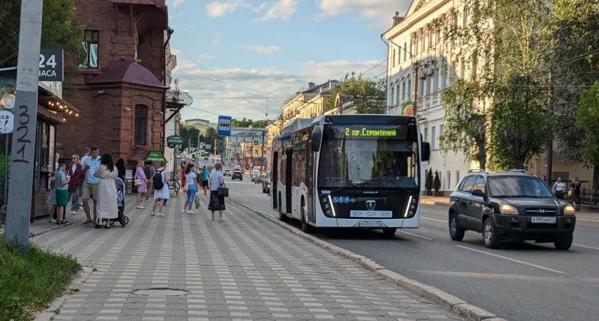 Великорецкий крестный ход изменит движение транспорта по ряду улиц Кирова 3 июня