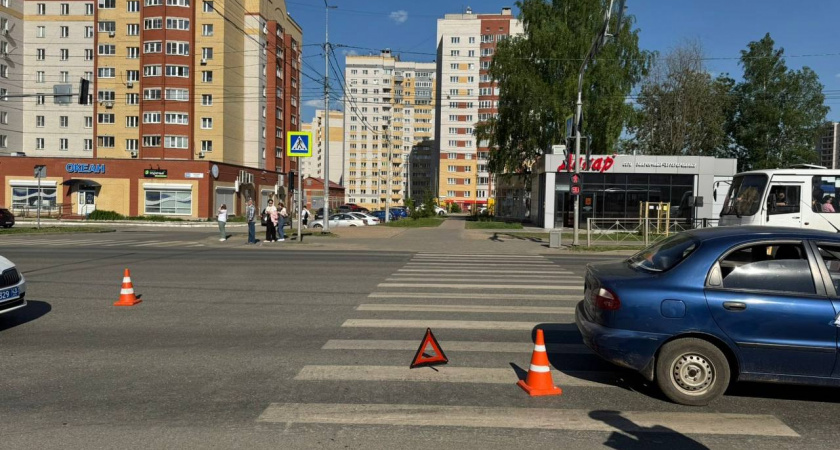 Два маленьких кировчанина попали под колеса автомобилей за один день