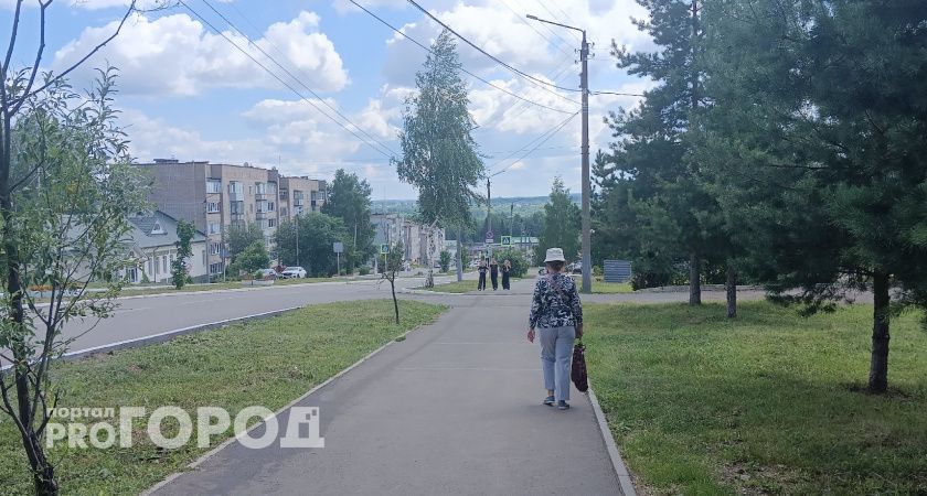 Шестизначную сумму "подарила" кировчанка телефонным аферистам