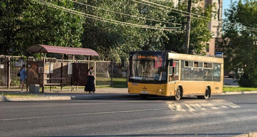 В Кирове изменили два автобусных маршрута из-за перекрытия улицы Милицейской