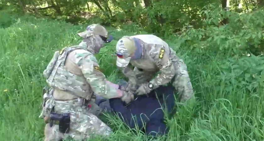 19 лет строгого режима и крупный штраф дали террористу из Кировской области