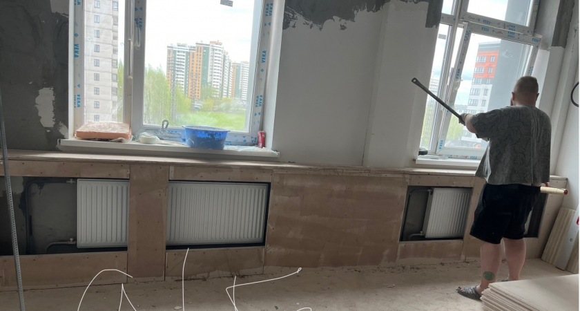 "Работаем честно, но нам не платят!": кировчанка жалуется, что ей не выплатили зарплату за отделочные работы в строящейся кировской школе