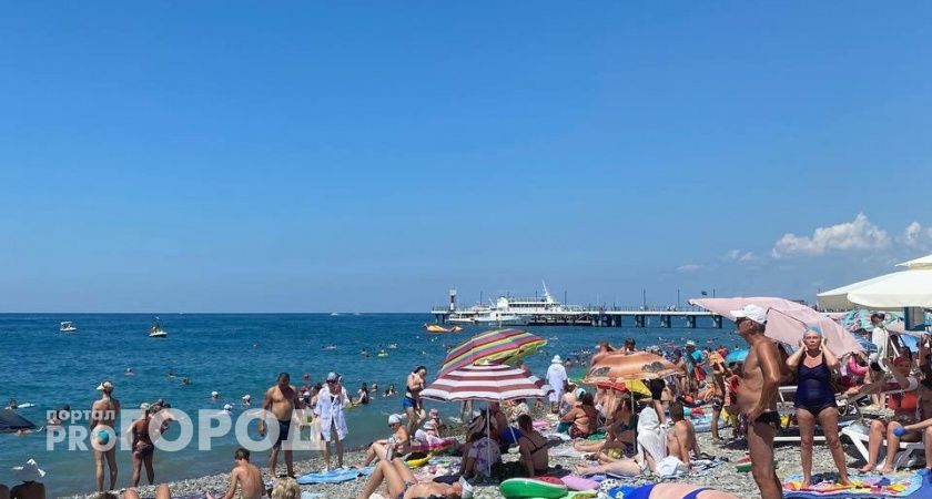 «В гробу я видел такой отдых!»: туристы в ужасе от отпуска в Крыму