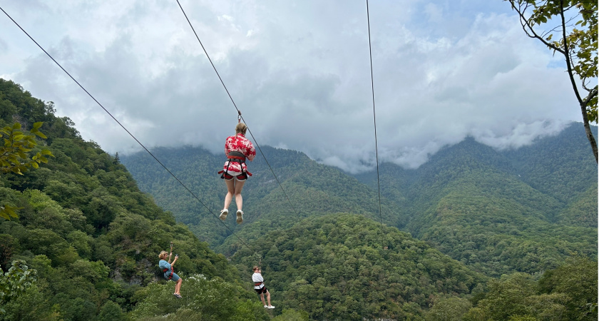 "Про Абхазию вам врут, не слушайте": россиянка оставила честный отзыв об отдыхе в Абхазии
