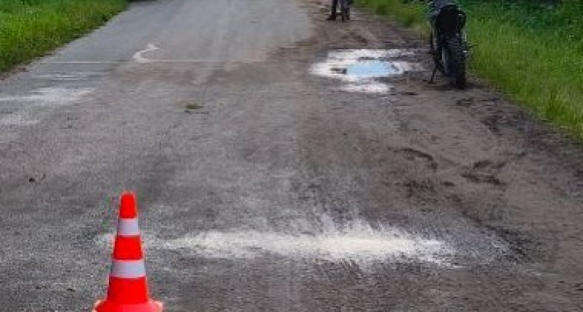 Под Кирово-Чепецком 17-летняя мотоциклистка сбила пешехода: оба получили травмы