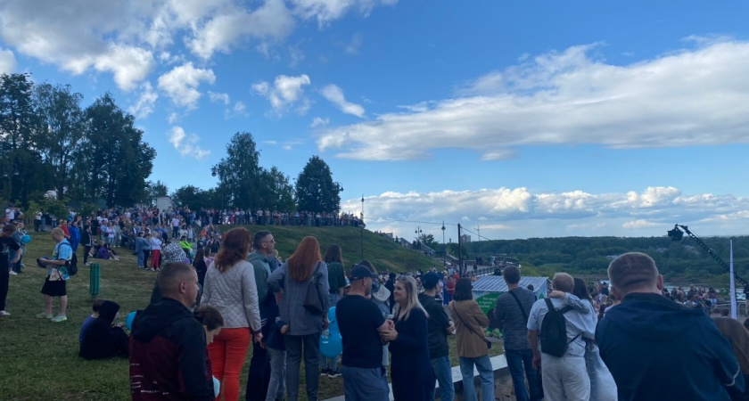 Киров отметит День семьи, любви и верности квестами и концертами