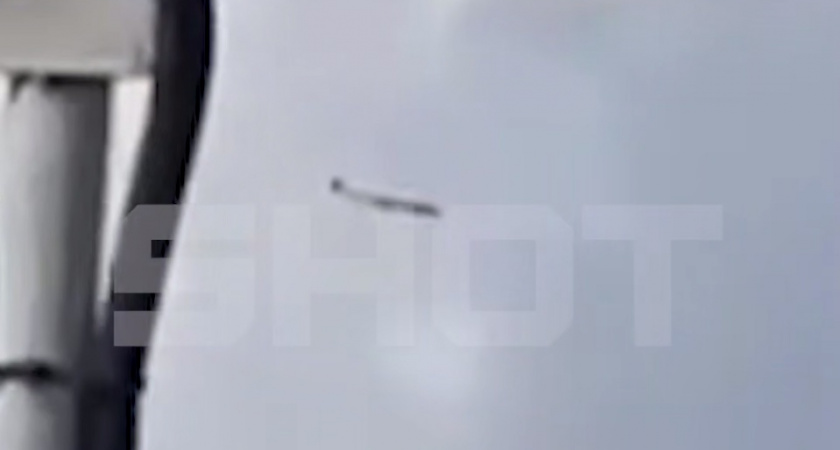 Воздушная тревога объявлена в двух соседних для Кировской области регионах