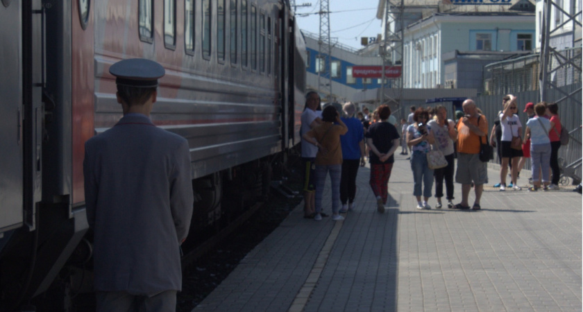 Нарушаем и не знаем: в поездах это делать строго запрещено - о чем пассажиры даже не задумываются