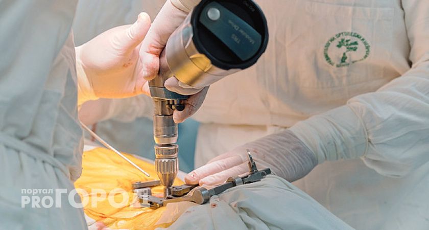 Кировские хирурги спасли пациентку с гнойным поражением позвоночника