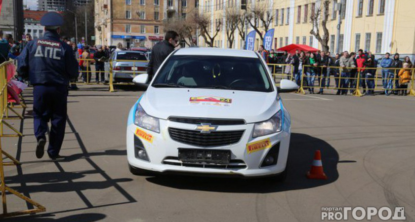 Соревнования по автозвуку и рок-фестиваль: чем удивит финал всероссийского конкурса таксистов в Кирове?