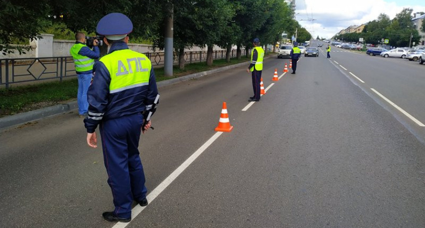 Массовые проверки автомобилистов начались на дорогах Кировской области с 18 июля