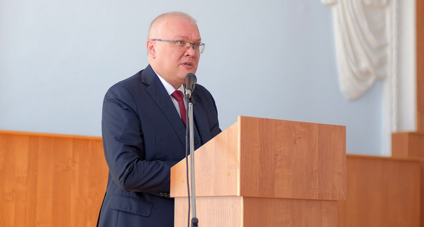 Кировский губернатор выразил слова скорби в связи с авиакатастрофой в Приамурье