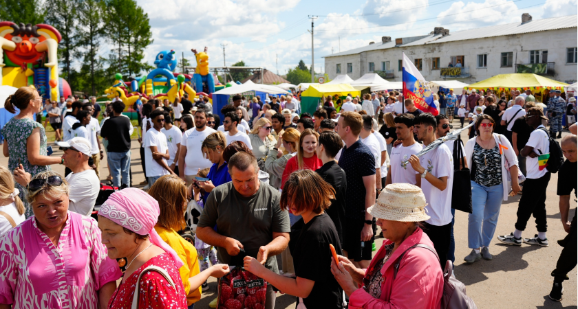 "Огуречный парад (6+), танцевальные вечера (0+) и состязание гладиаторов (6+)": где кировчане смогут провести выходные 26-27 июля