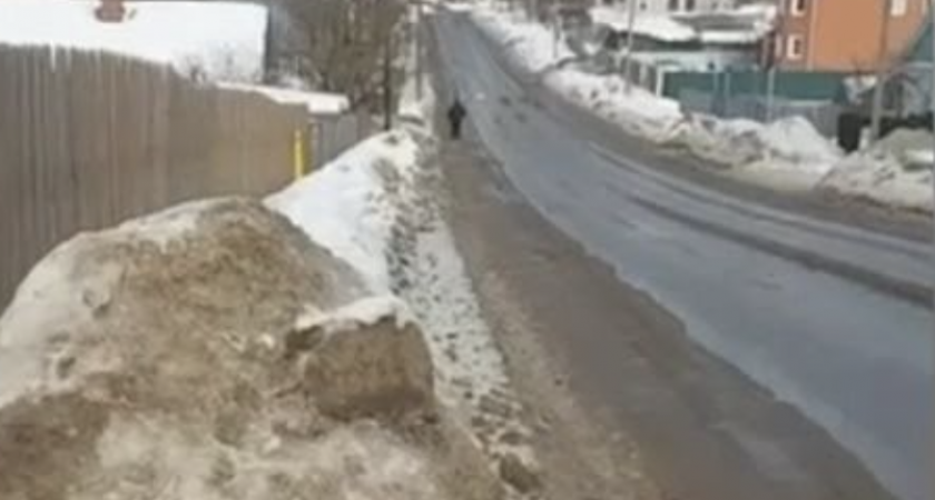 Жители Кирово-Чепецка через прокуратуру требуют от местной администрации установить фонари 