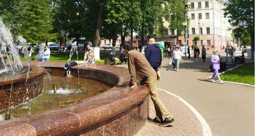 Конец июля будет "жаркий": синоптики предупредили россиян об аномалиях