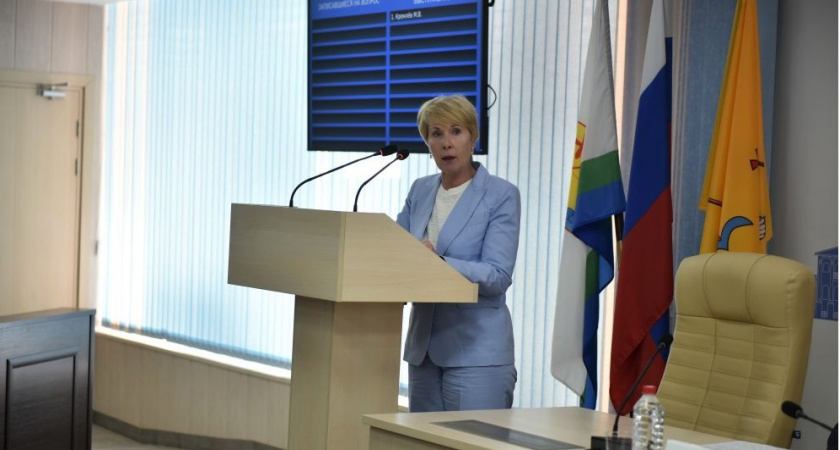 Глава города Елена Ковалева рассказал о создании фонда служебного жилья